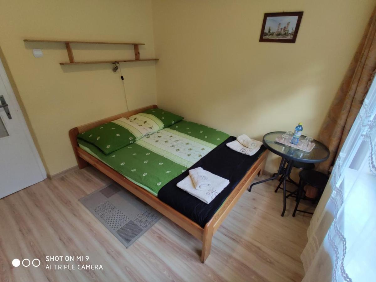 Apartament-Studio, Pokoje U Lucy Рабка Экстерьер фото